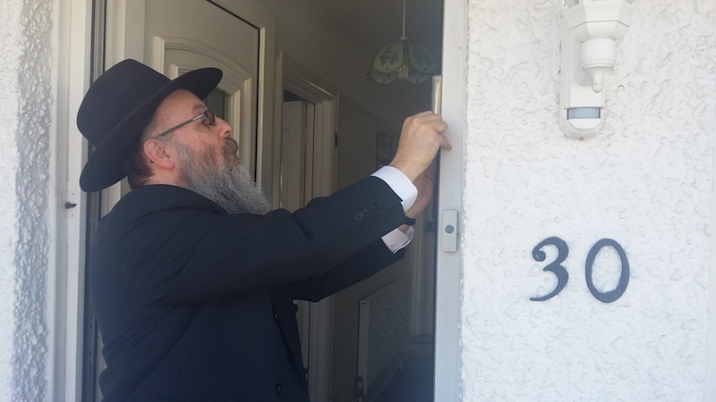 Mitzva mezuza
